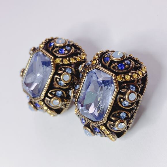 Signed Heidi Daus Faceted Blue Rhinestone Clip On Earrings Domed Baroque Revival - Picture 4 of 12